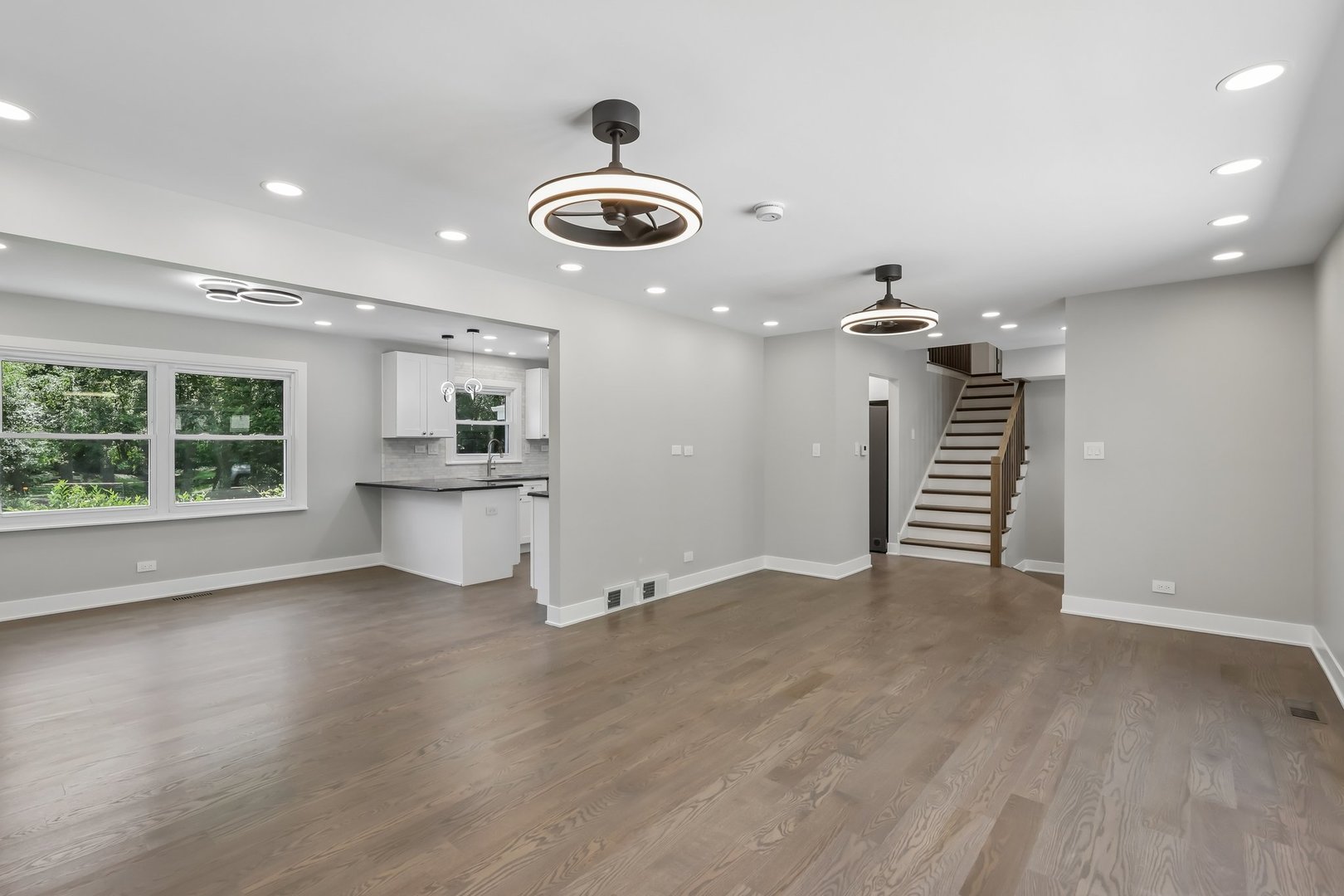 1208 Elizabeth Avenue Property Photo 3