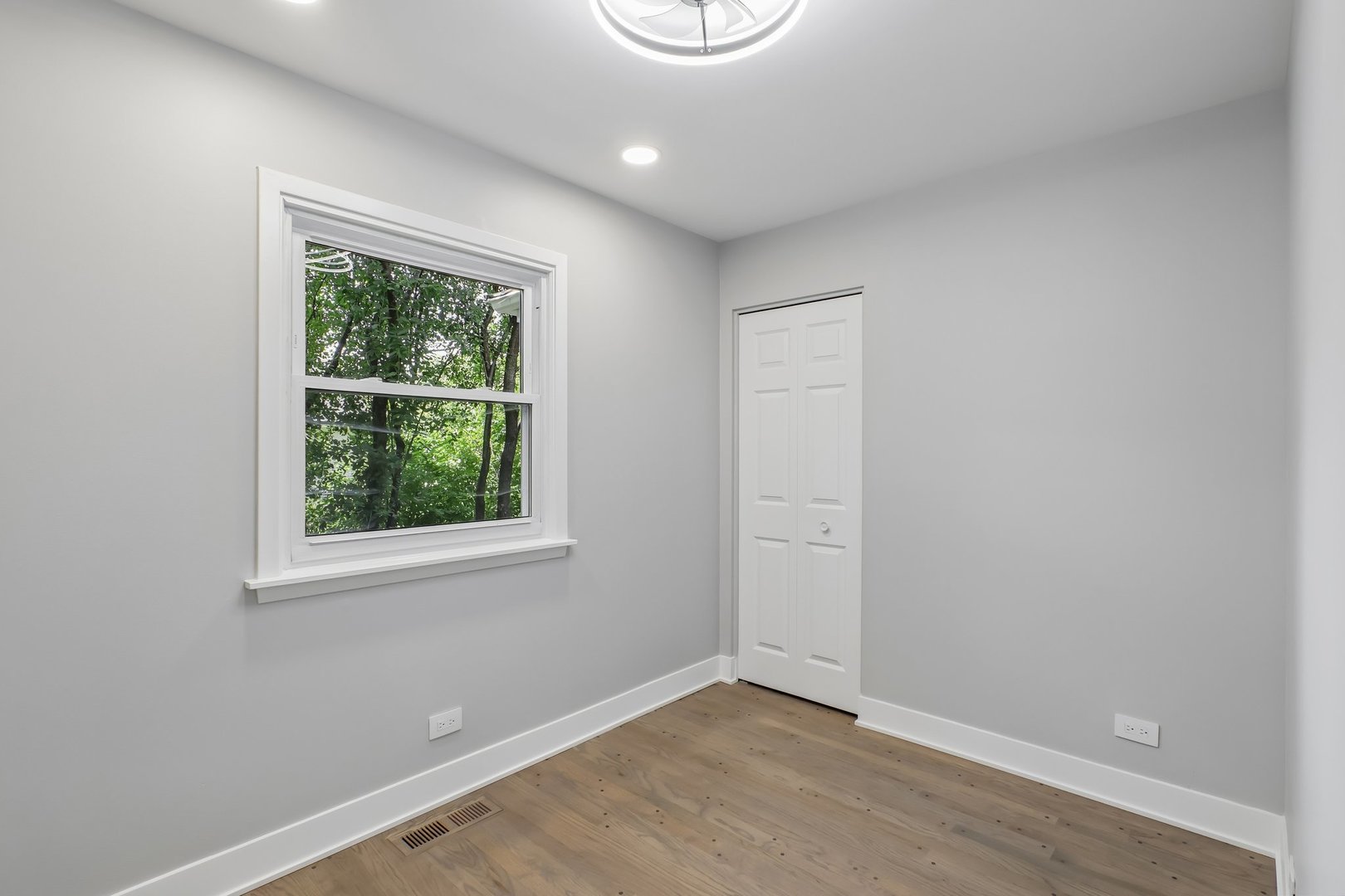 1208 Elizabeth Avenue Property Photo 25