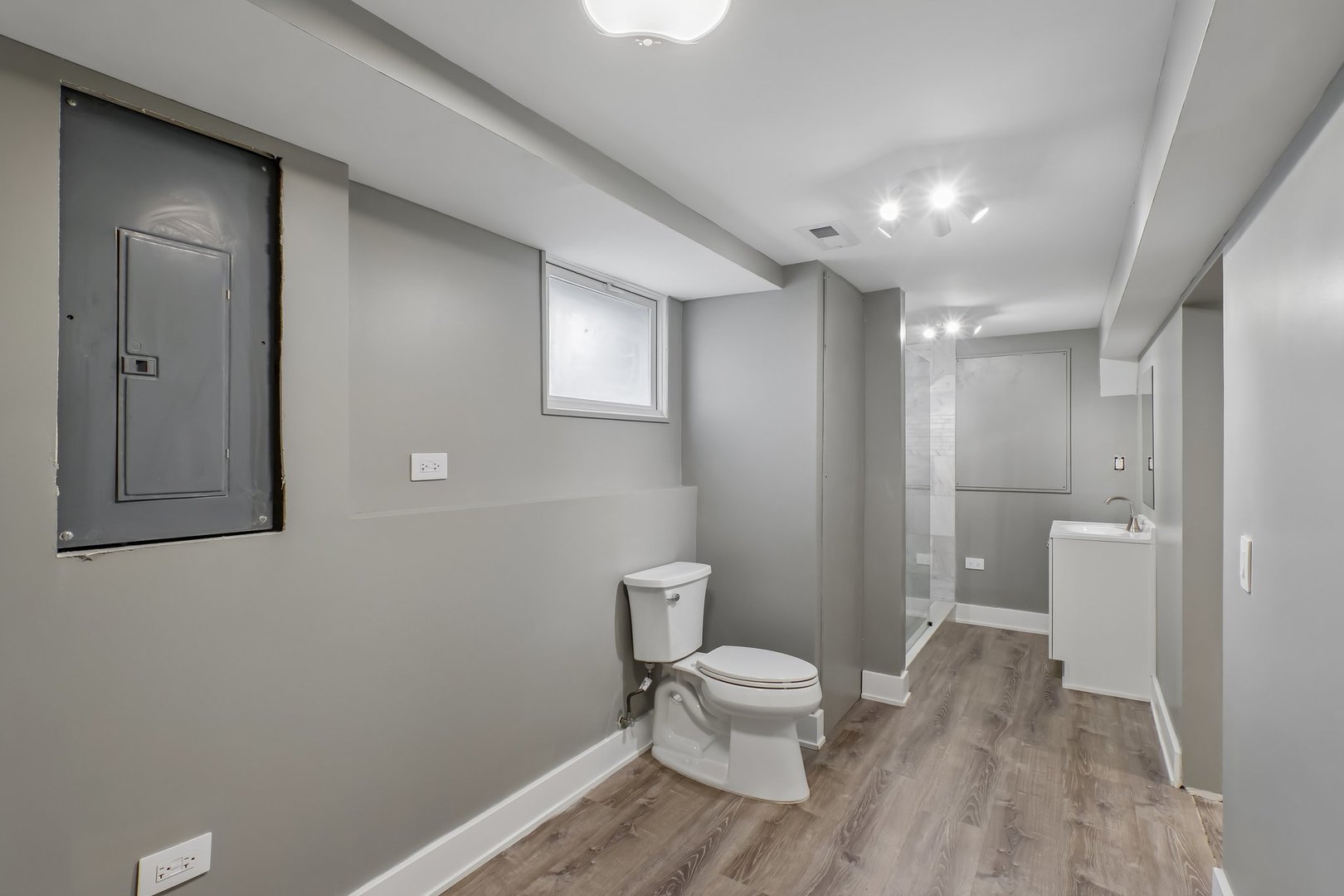1208 Elizabeth Avenue Property Photo 32