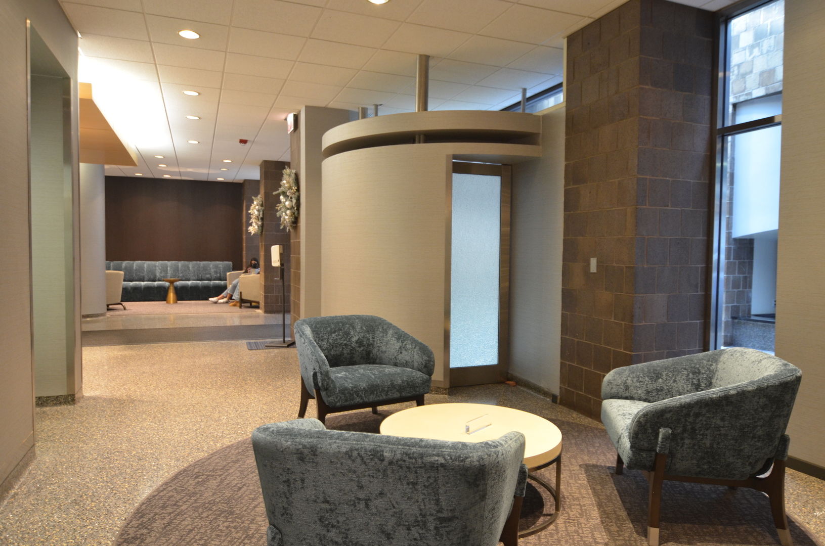 405 N Wabash Avenue 2214 Property Photo 13