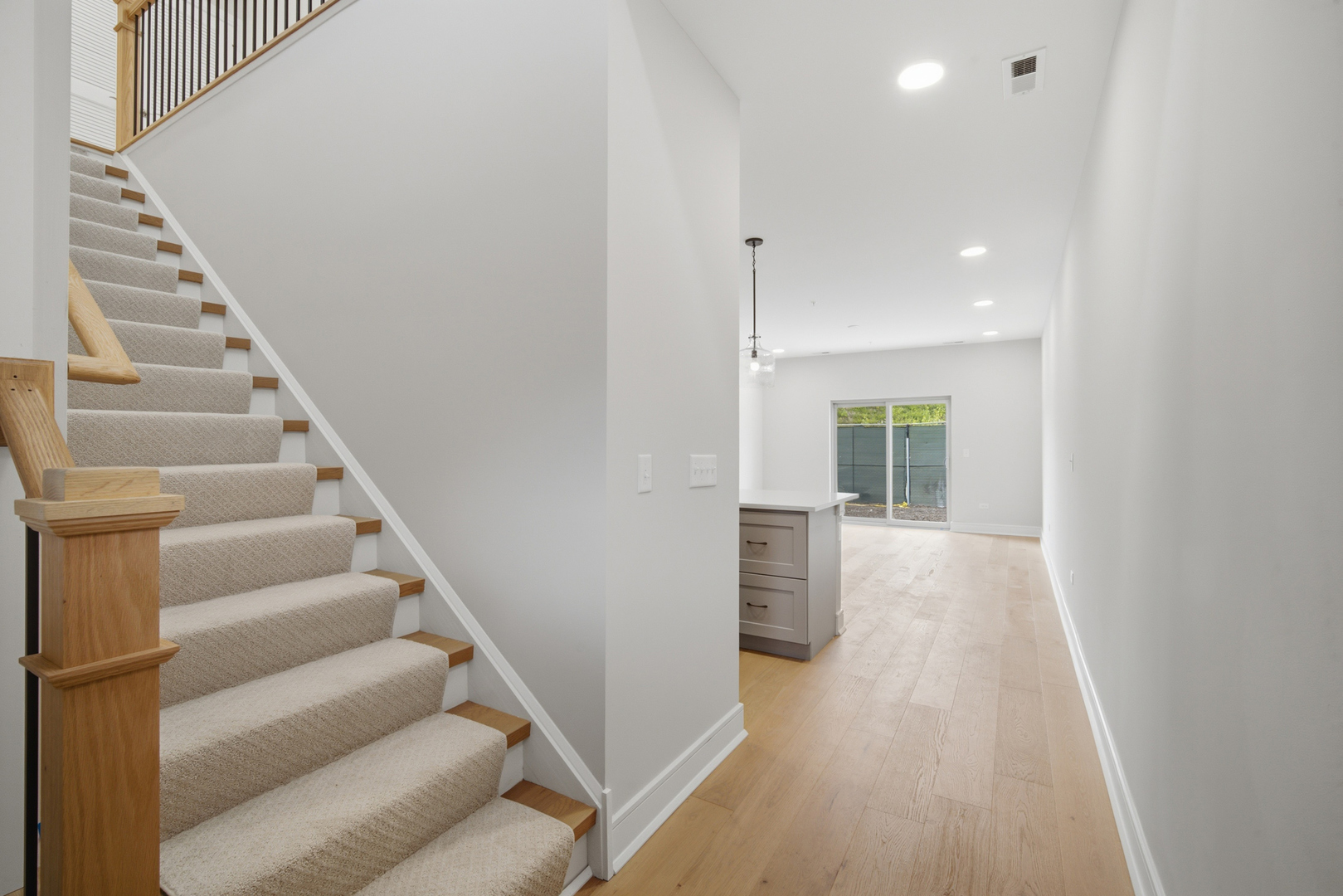 160 Violet Lane Property Photo 2