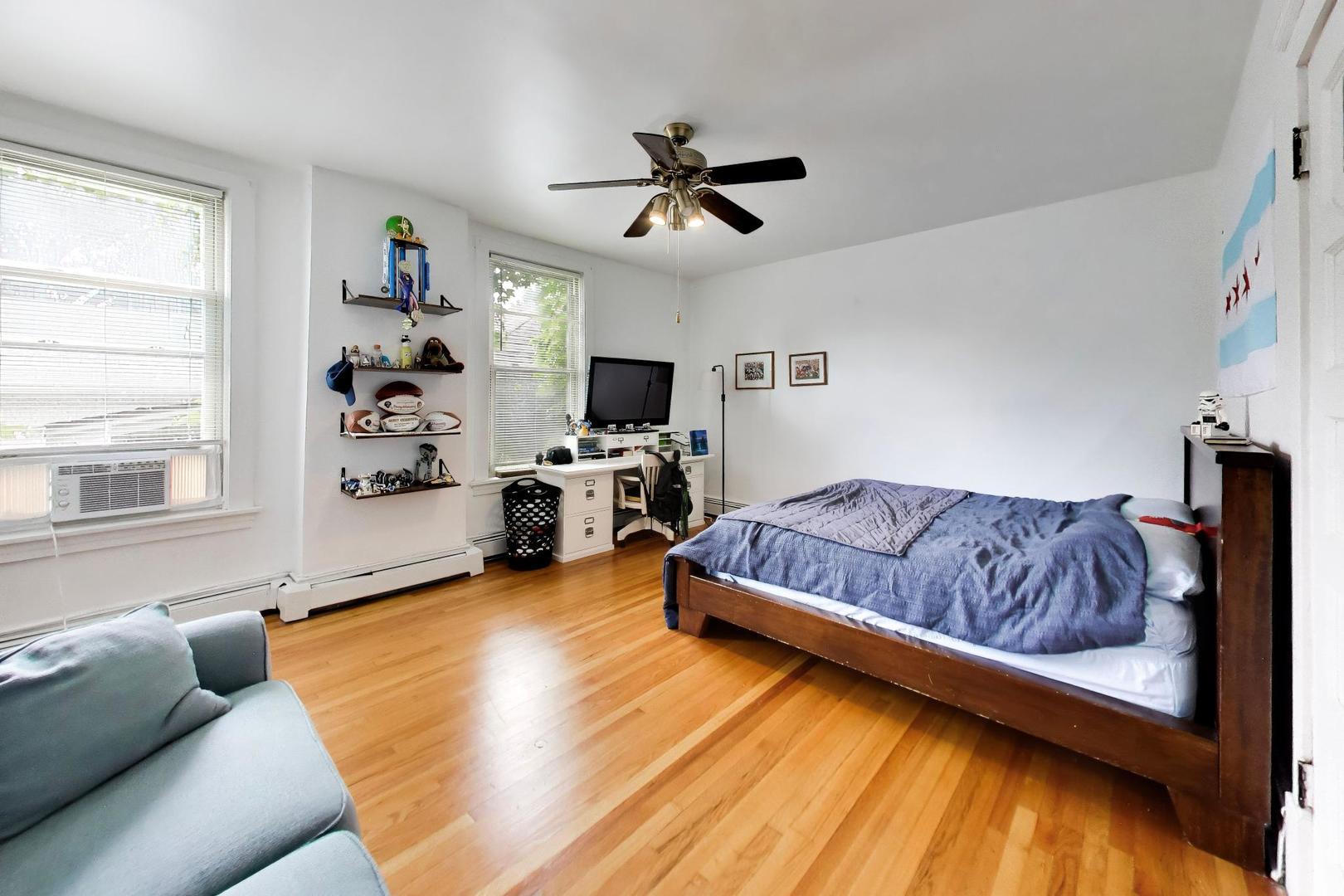 534 S East Avenue Property Photo 38