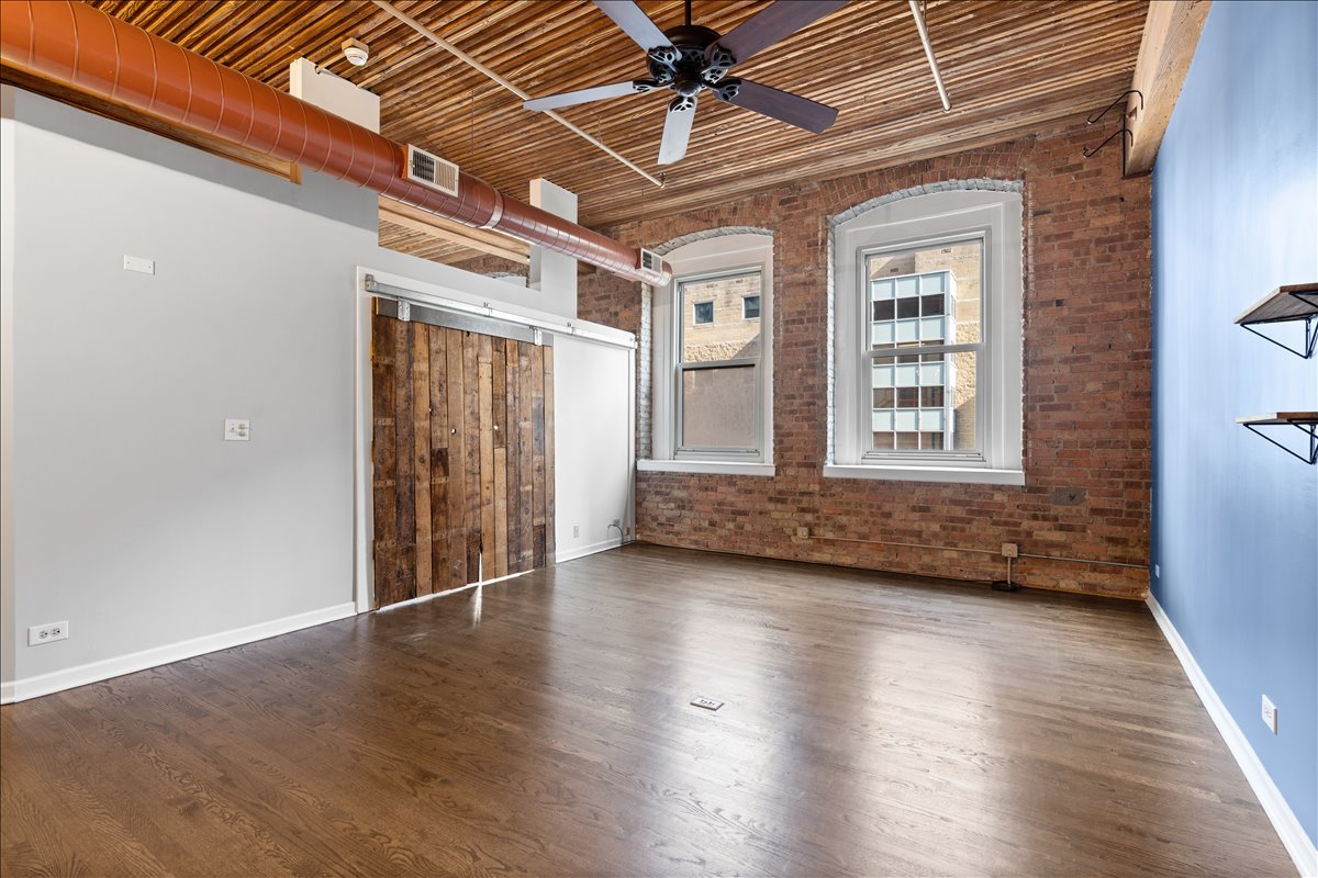 900 S Wabash Avenue 303 Property Photo 10