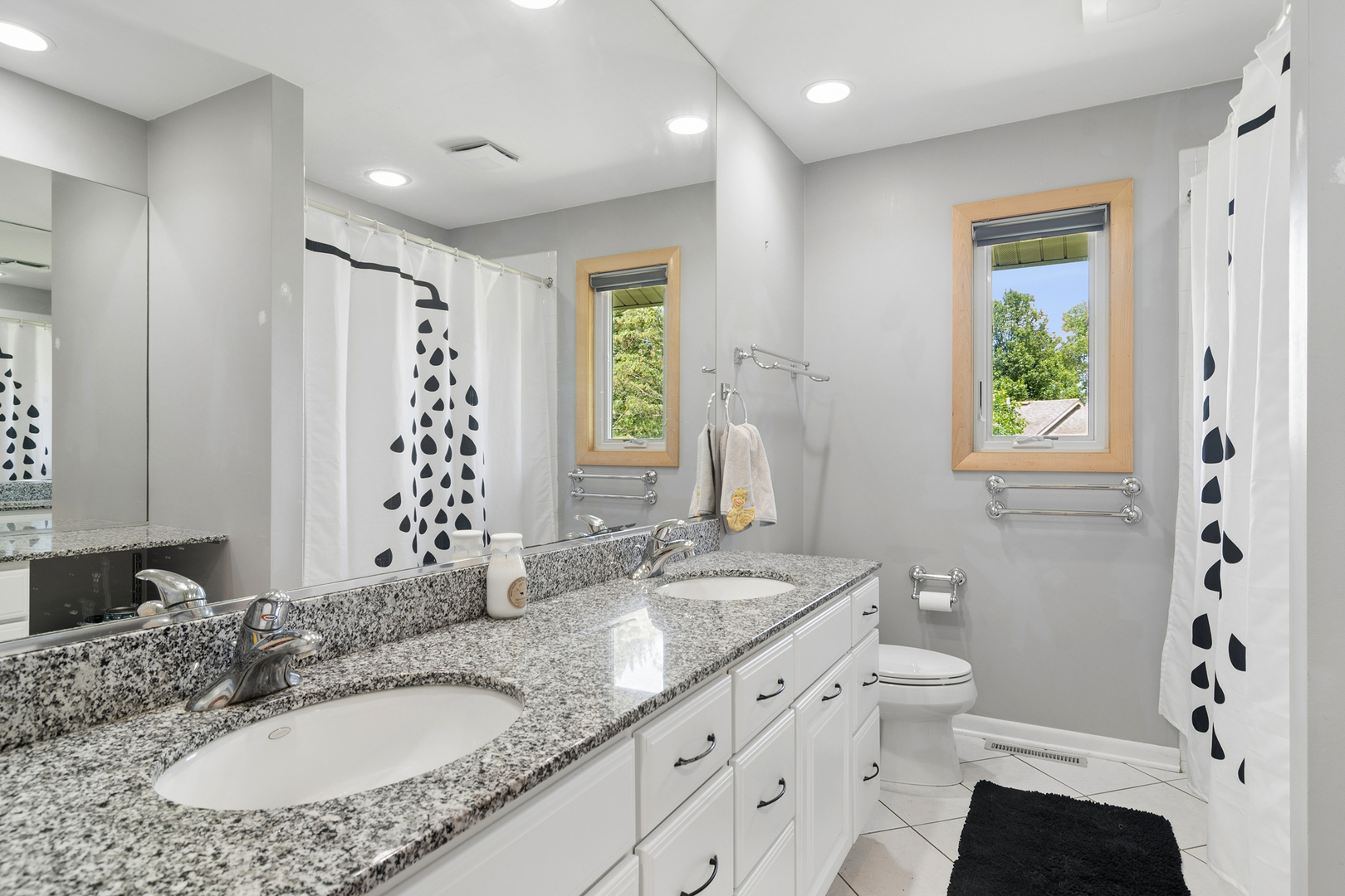 170 S Ela Road Property Photo 18