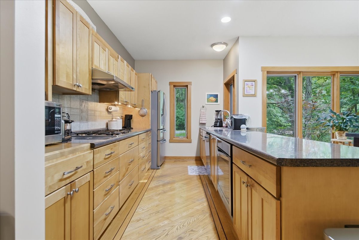 2110 Grand Detour Road Property Photo 15