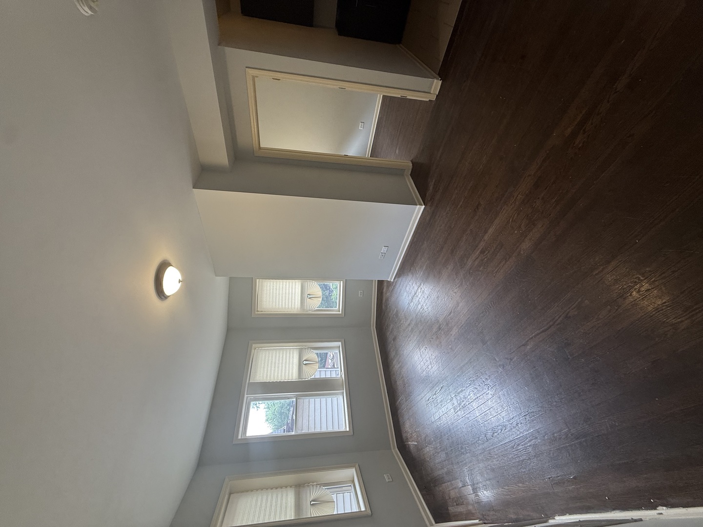 7626 S Drexel Street 2w Property Photo 2