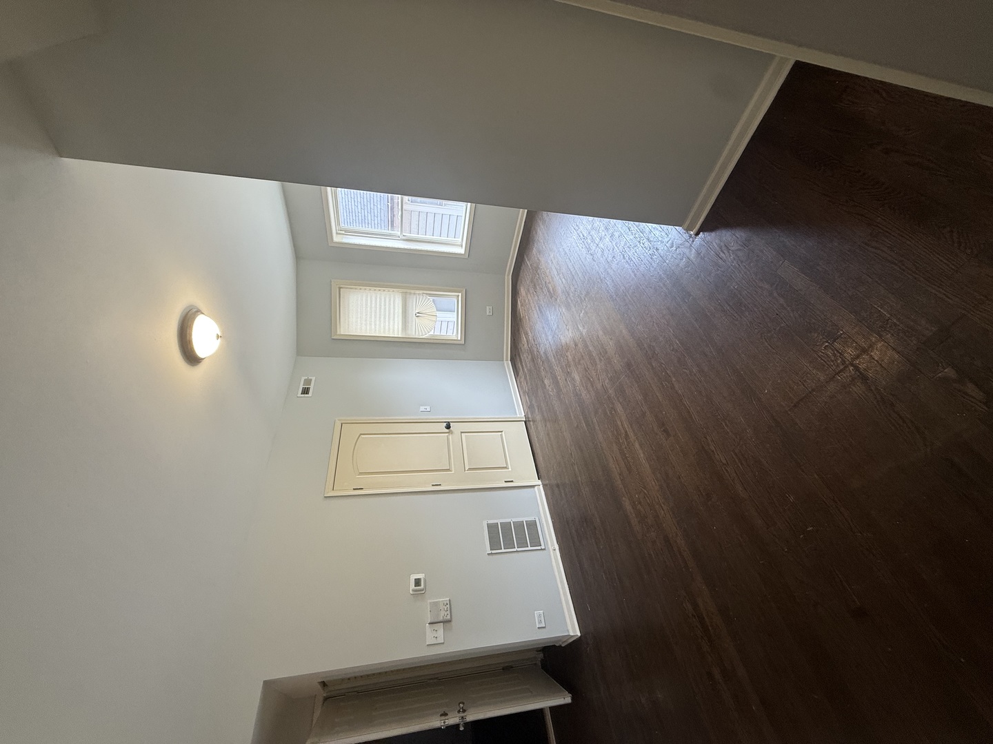 7626 S Drexel Street 2w Property Photo 3