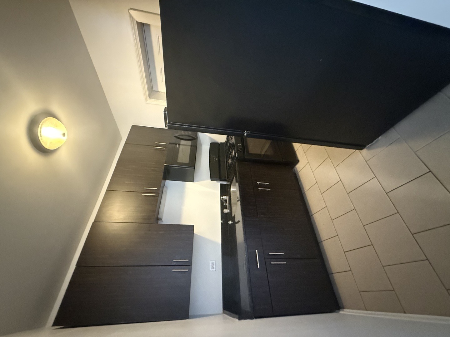 7626 S Drexel Street 2w Property Photo 4