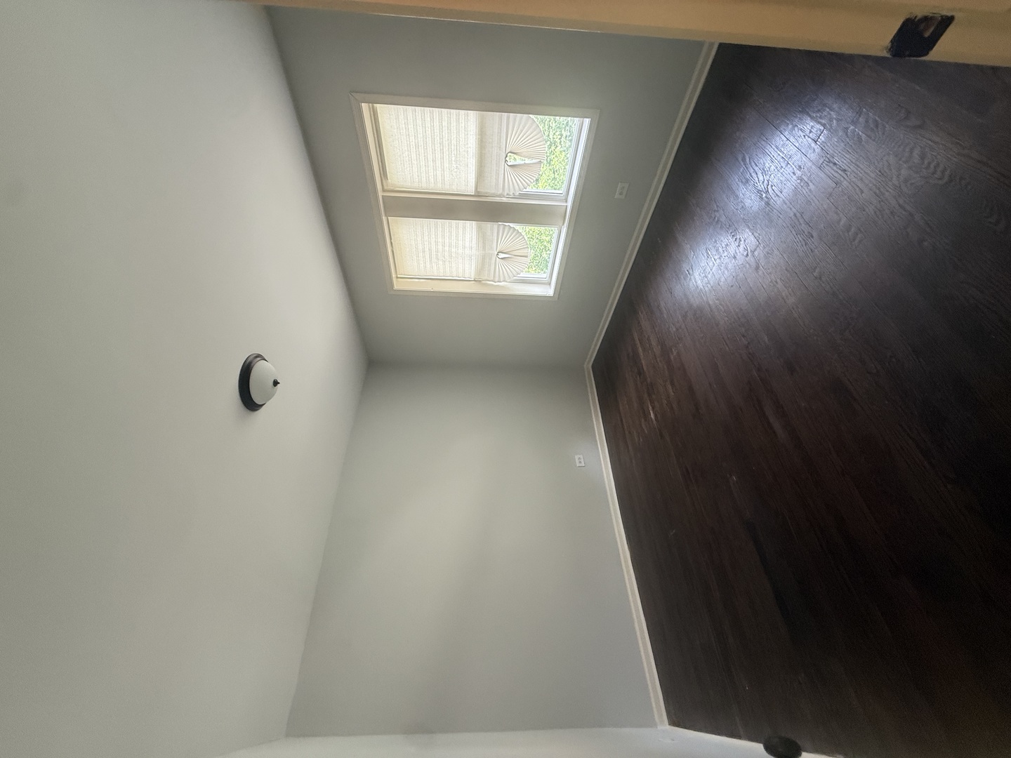 7626 S Drexel Street 2w Property Photo 6