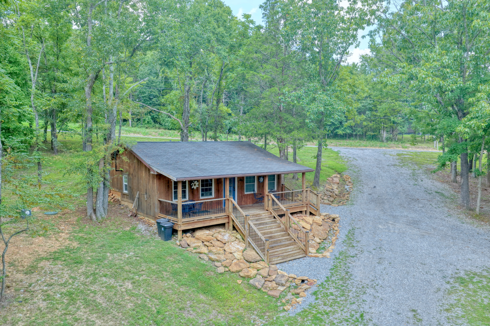 350 Sugar Creek Road Property Photo 3