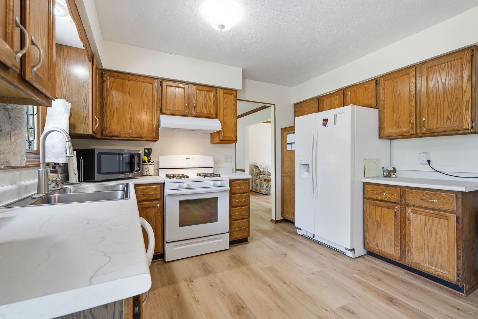 39 Aberdeen Way Property Photo 8