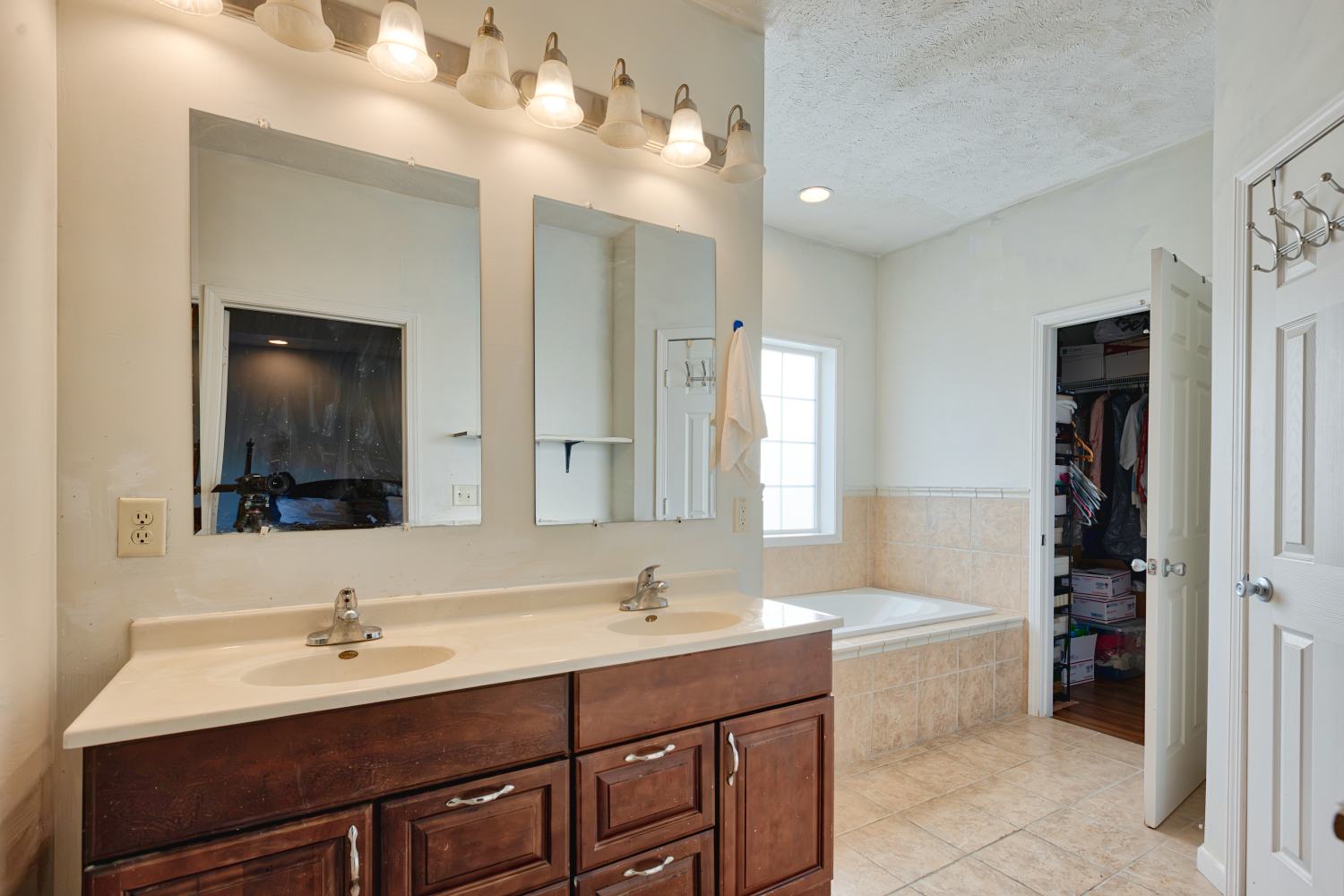 4397 Renaissance Drive Property Photo 30