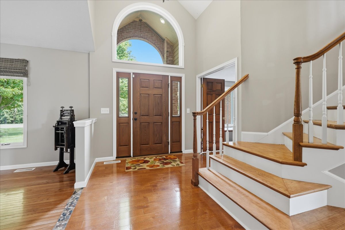 655 Deer Lakes Drive Property Photo 5