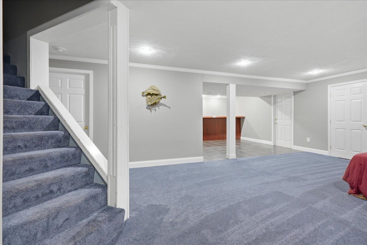 655 Deer Lakes Drive Property Photo 19