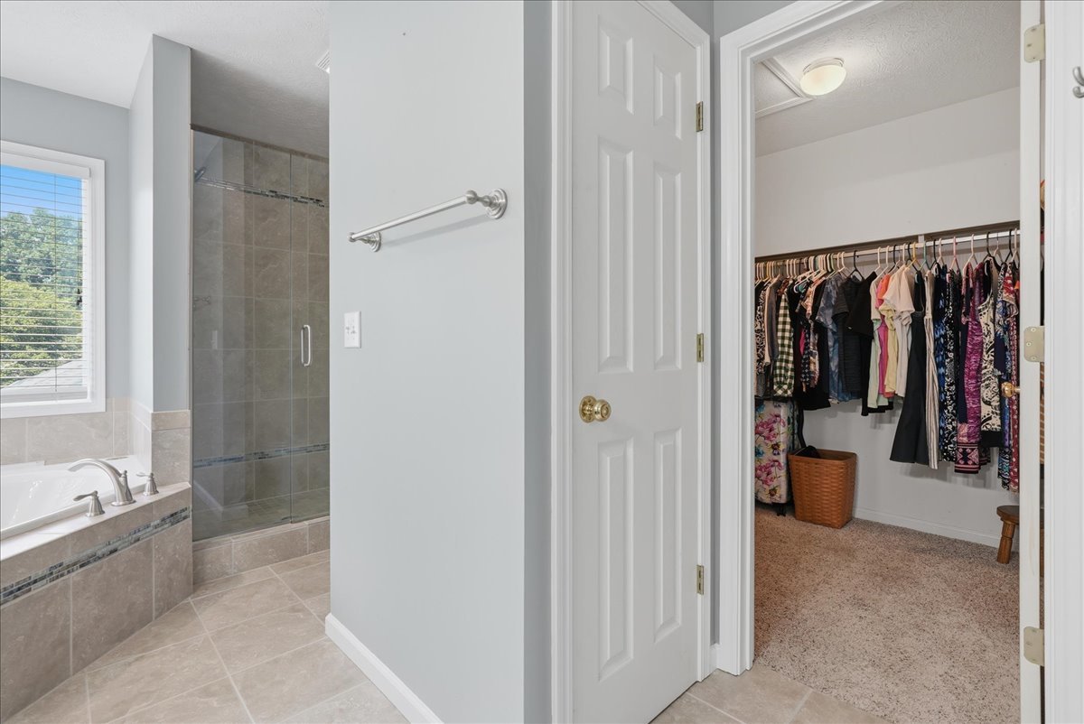 655 Deer Lakes Drive Property Photo 26