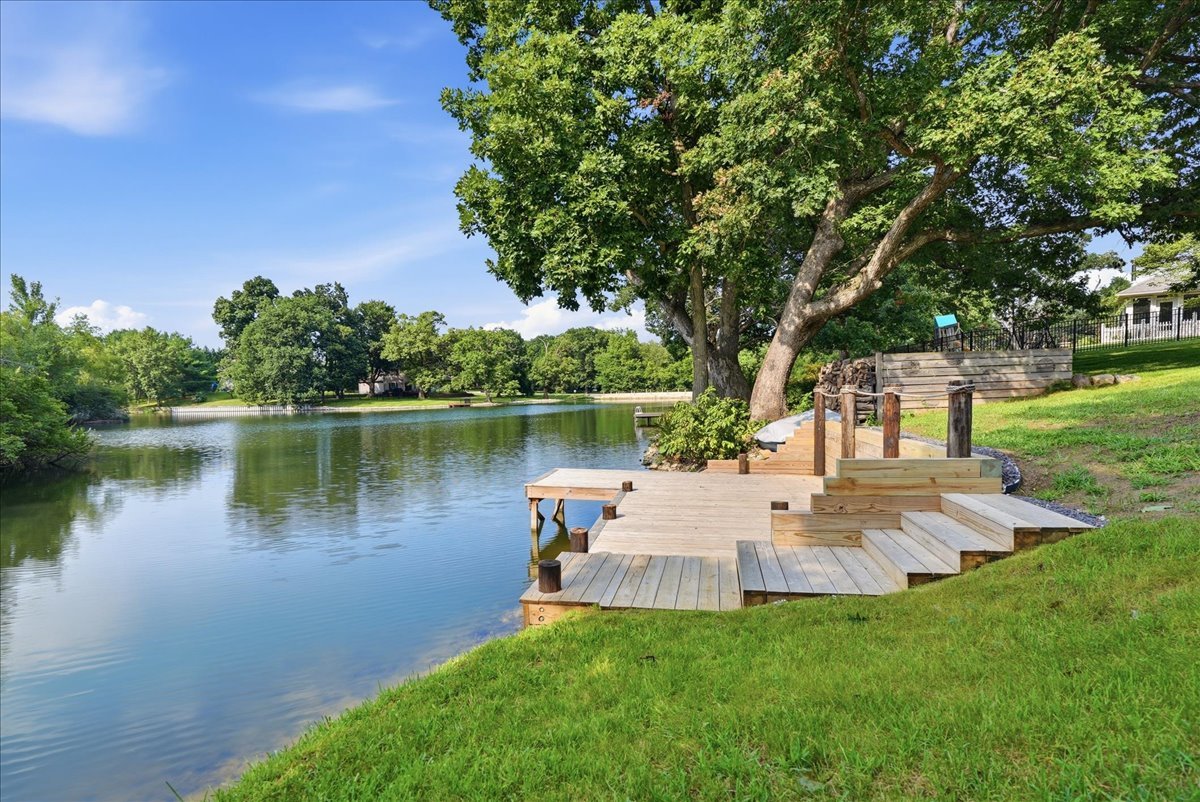 655 Deer Lakes Drive Property Photo 40