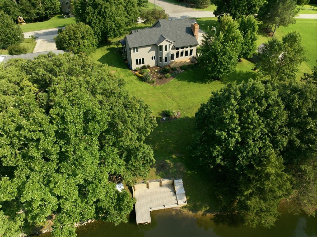 655 Deer Lakes Drive Property Photo 42