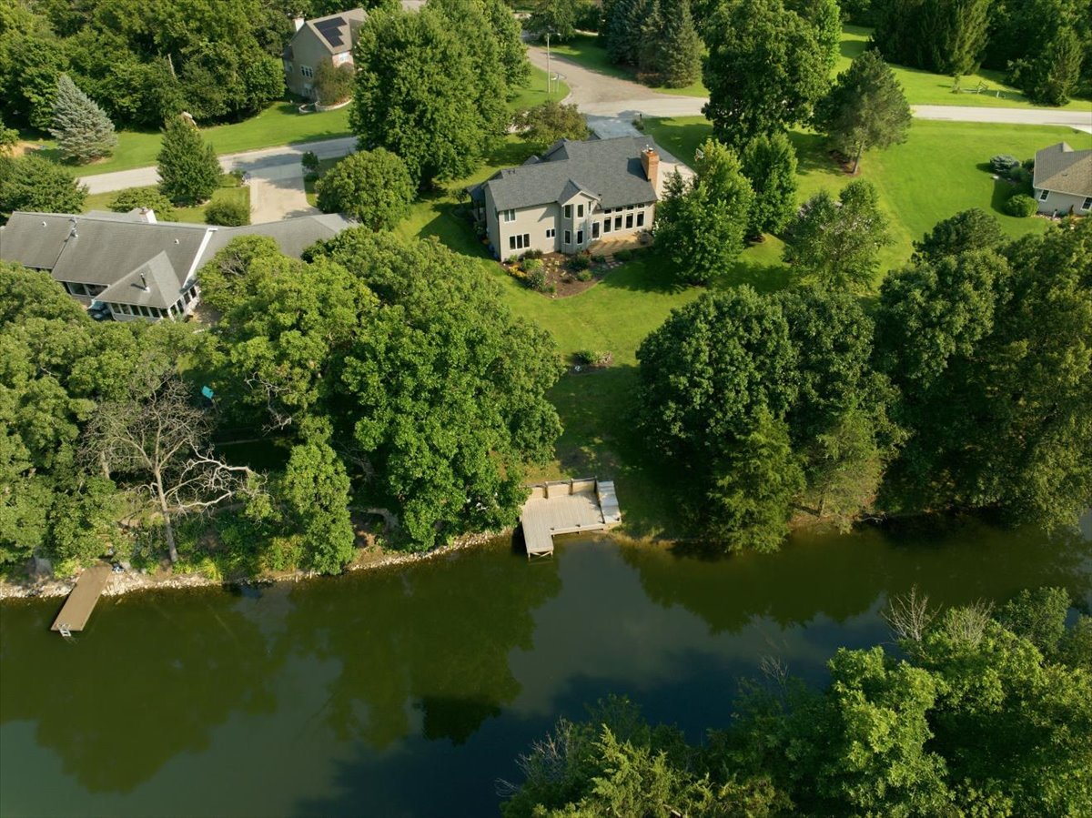 655 Deer Lakes Drive Property Photo 43