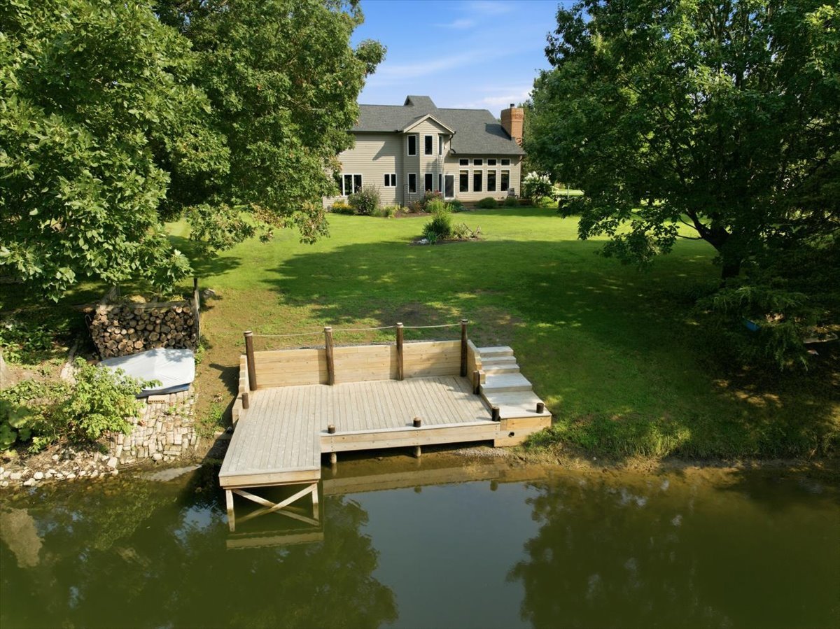 655 Deer Lakes Drive Property Photo 48