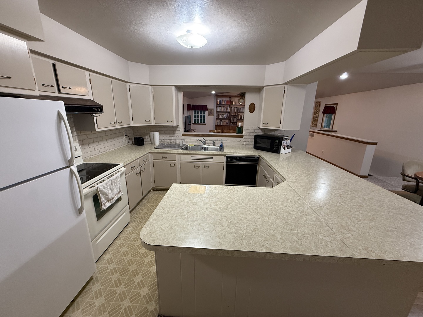 1247 Tilton Park Drive Property Photo 15
