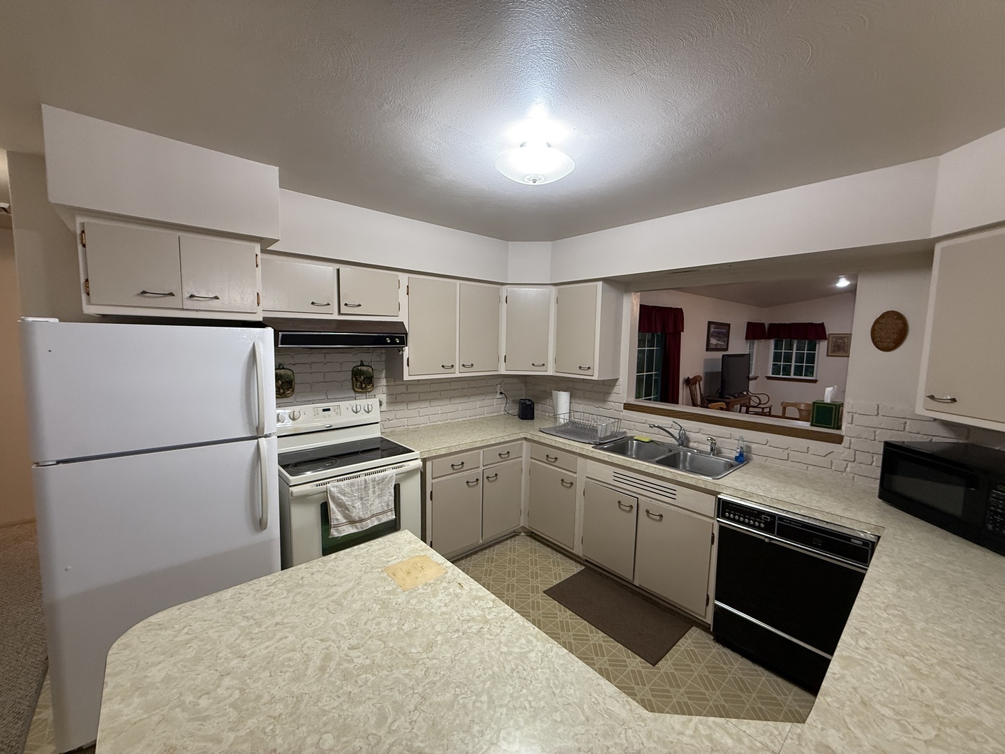 1247 Tilton Park Drive Property Photo 16