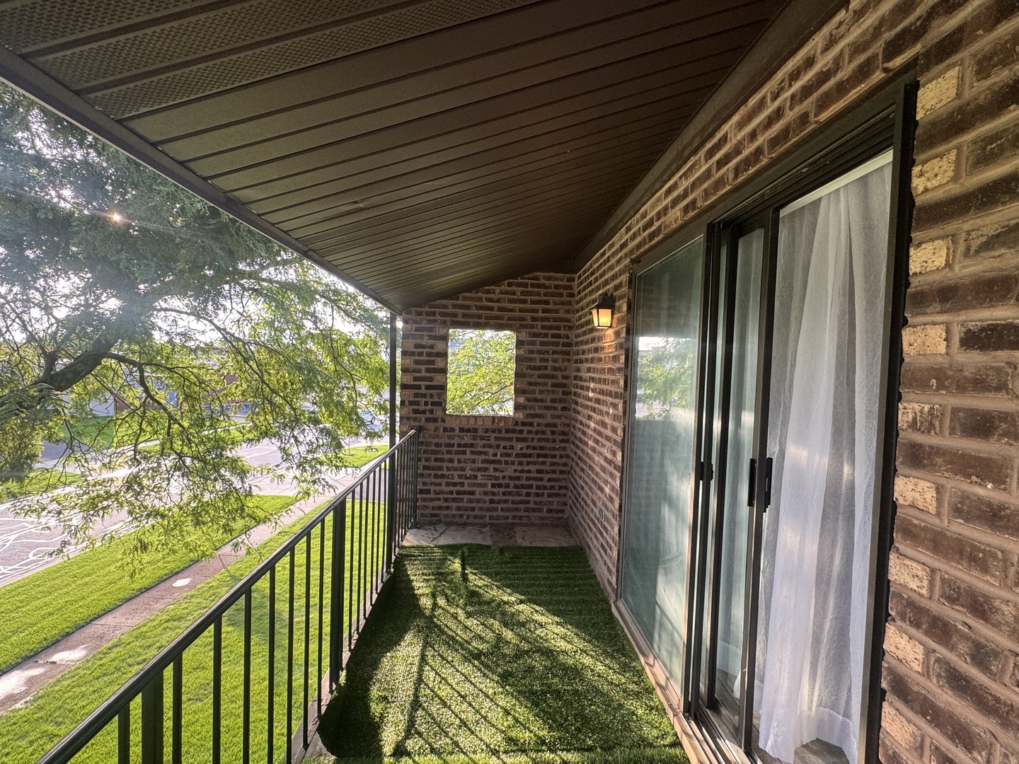500 Valley Drive 301 Property Photo 10