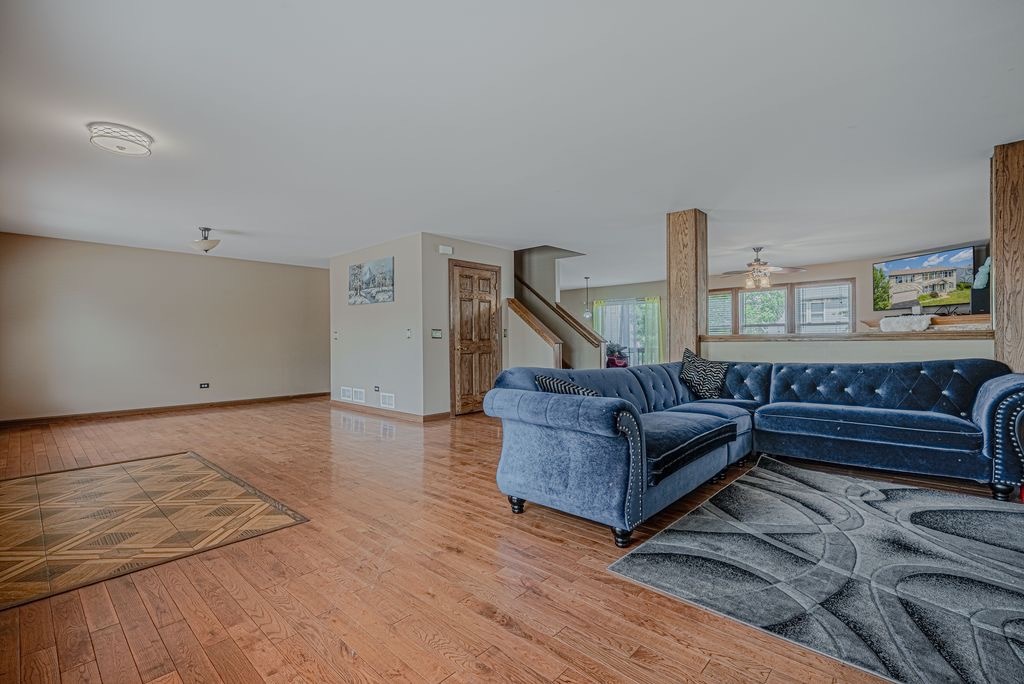 3906 Sedge Street Property Photo 4
