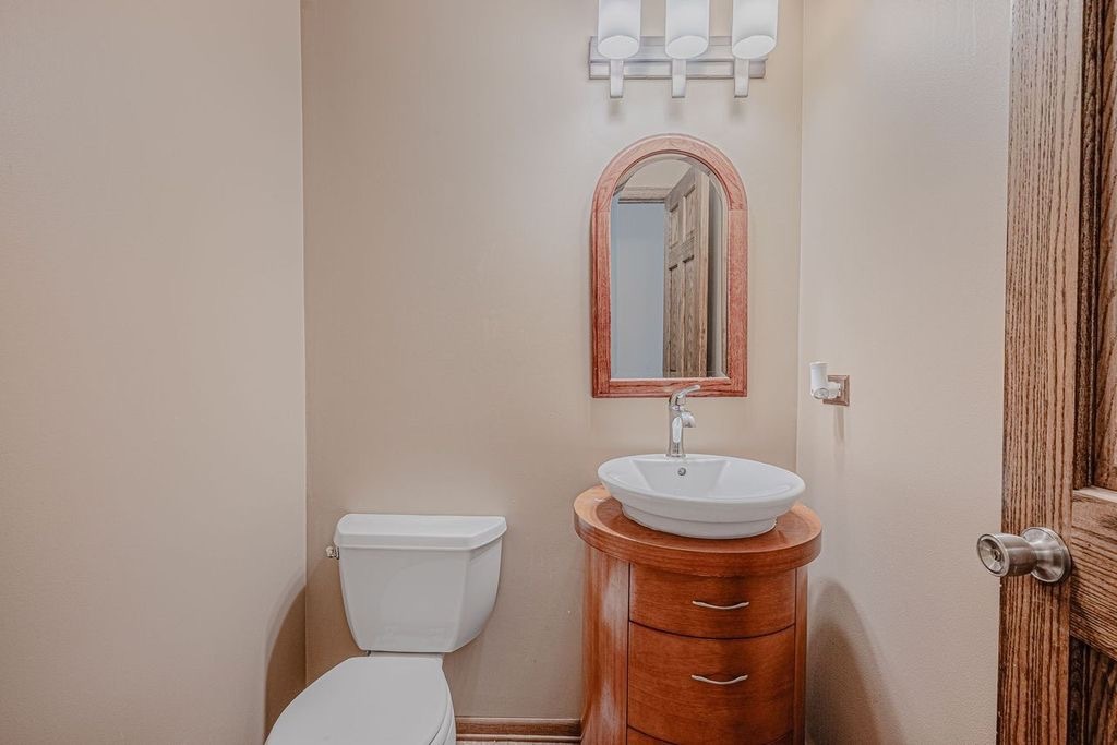 3906 Sedge Street Property Photo 5