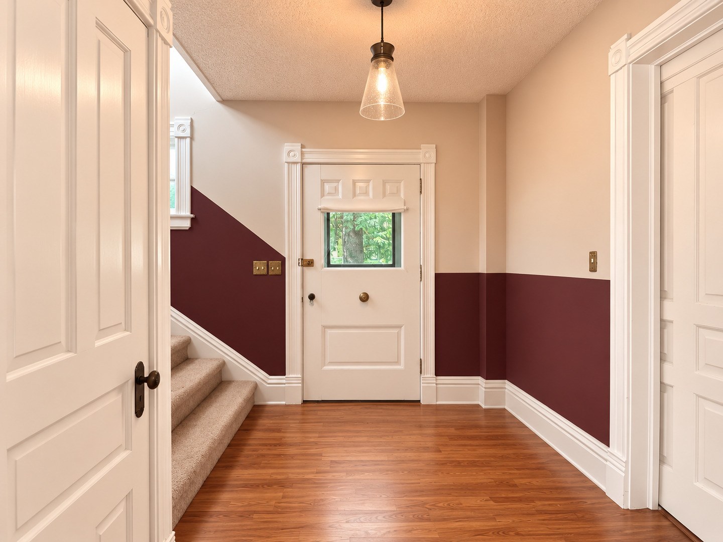 389 Chicago Road Property Photo 5