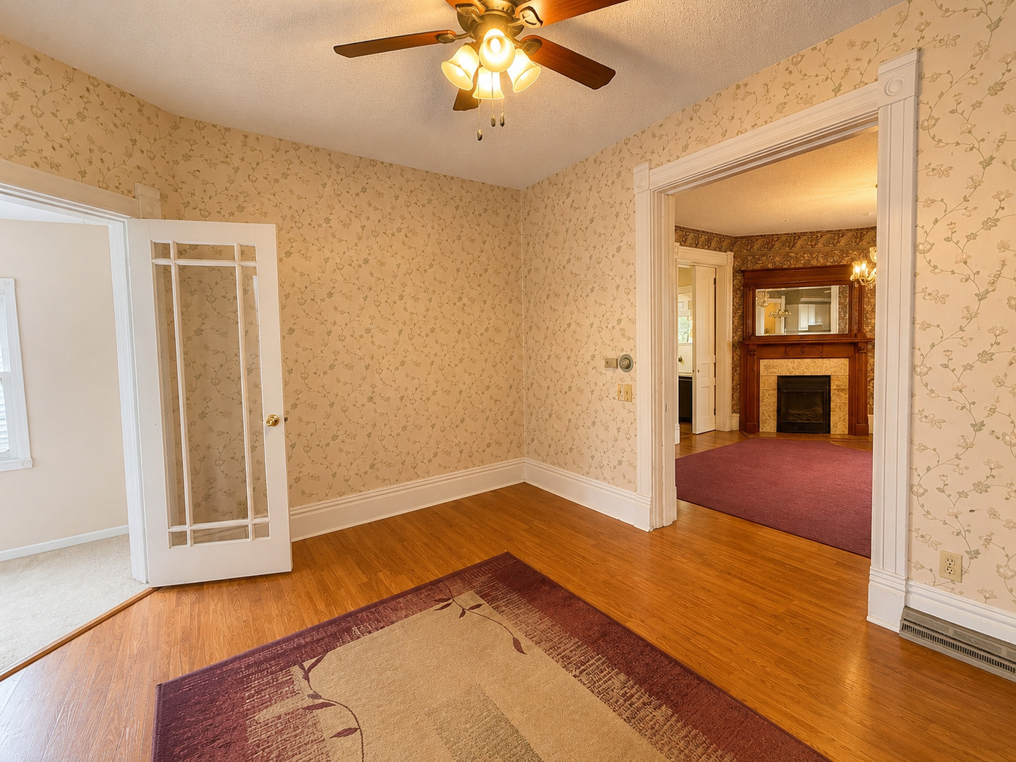 389 Chicago Road Property Photo 9