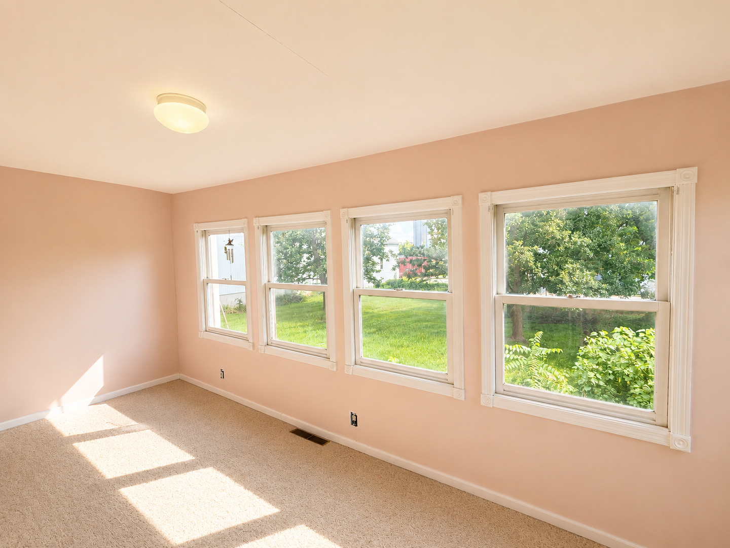 389 Chicago Road Property Photo 15