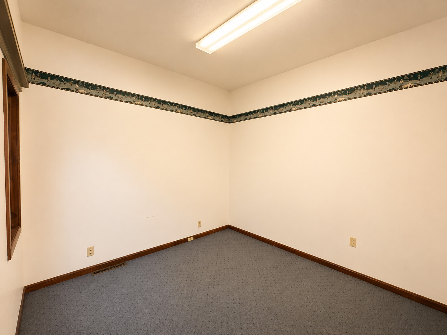 389 Chicago Road Property Photo 21
