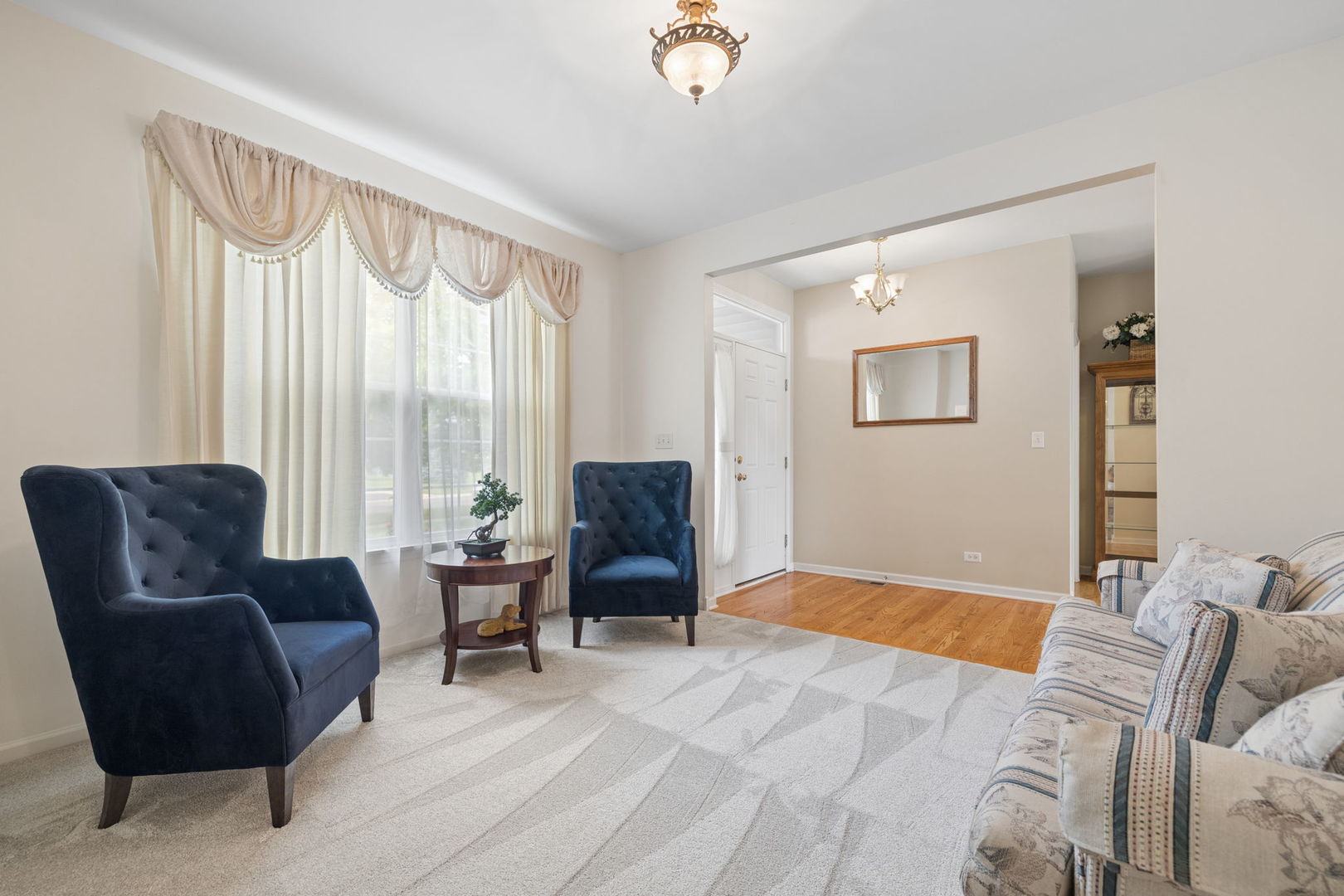 2022 Prairie Rose Lane Property Photo 4