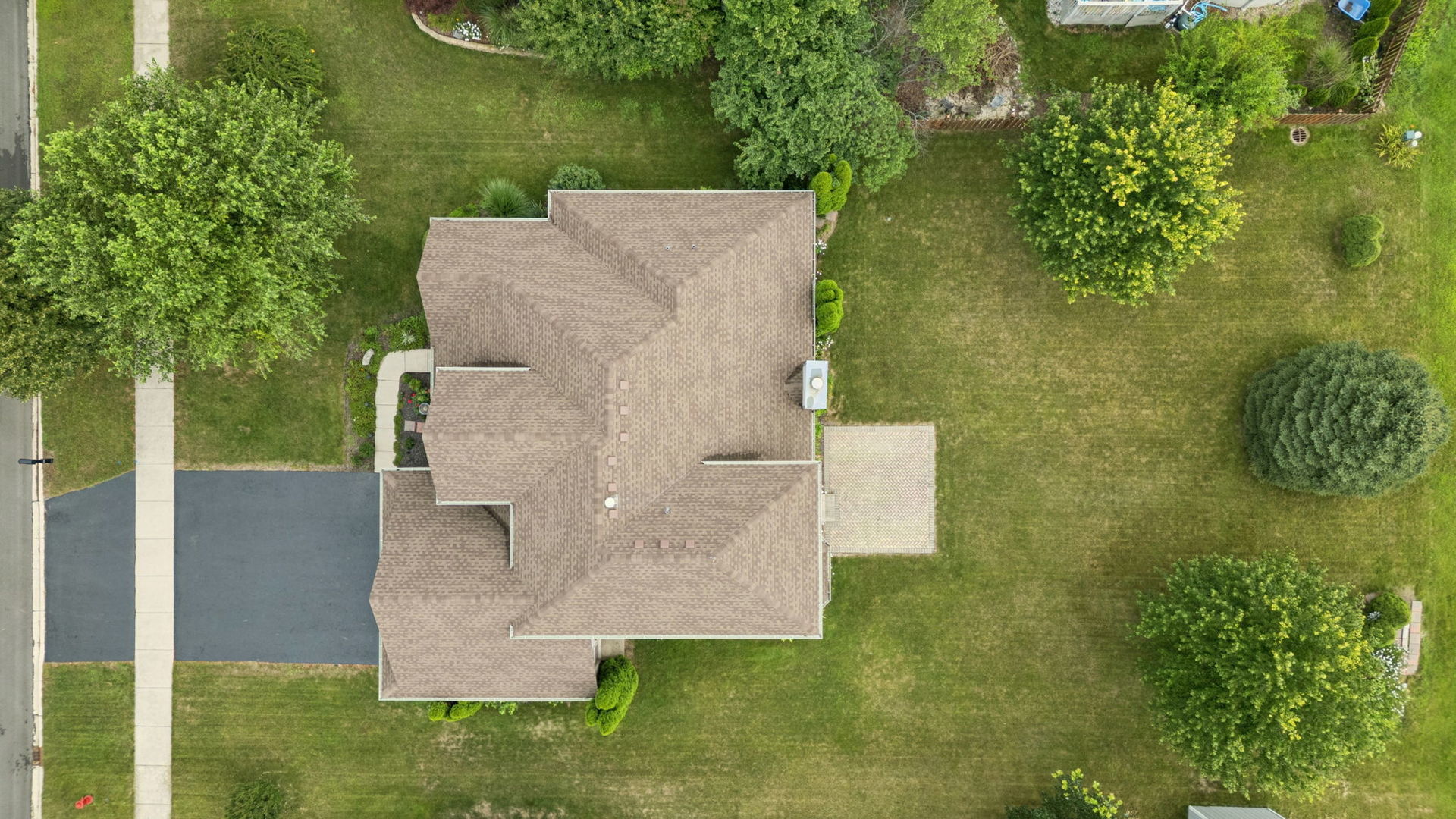 2022 Prairie Rose Lane Property Photo 32