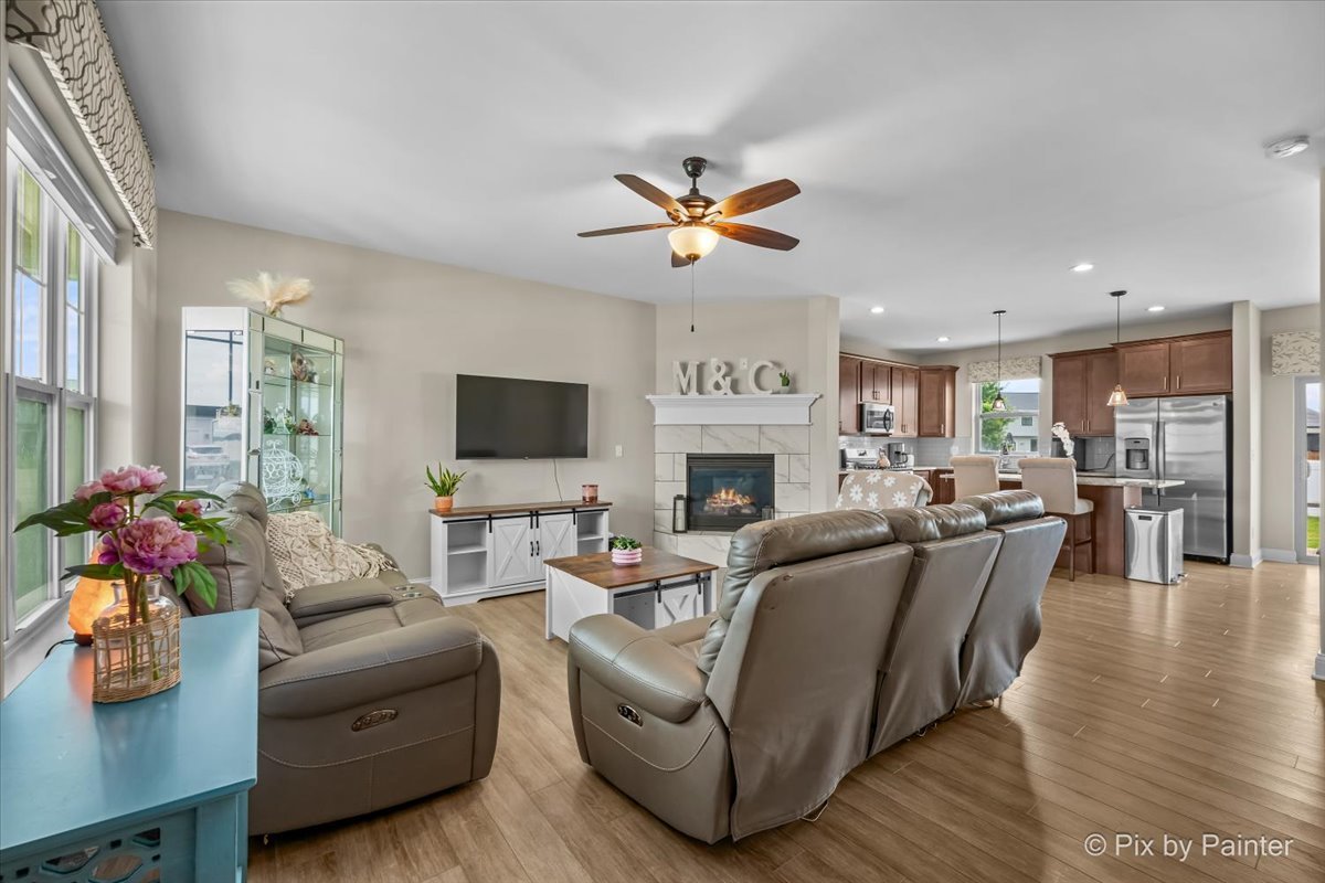 2240 Coventry Circle Property Photo 5