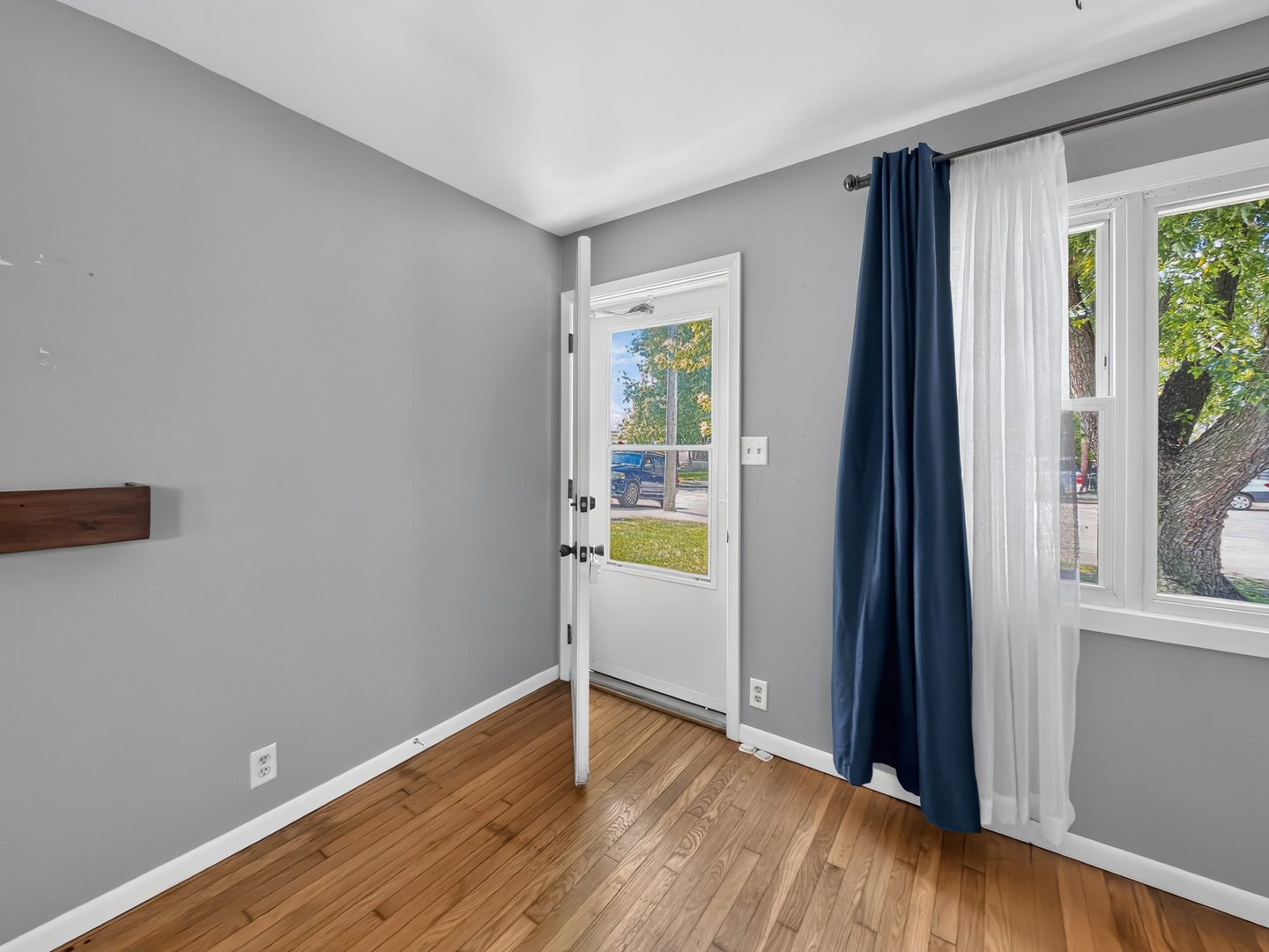 116 N Hickory Street Property Photo 4