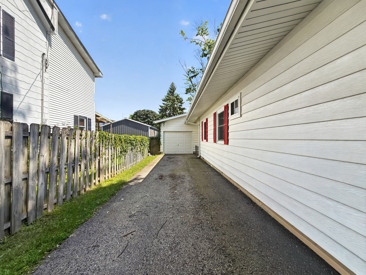 116 N Hickory Street Property Photo 22