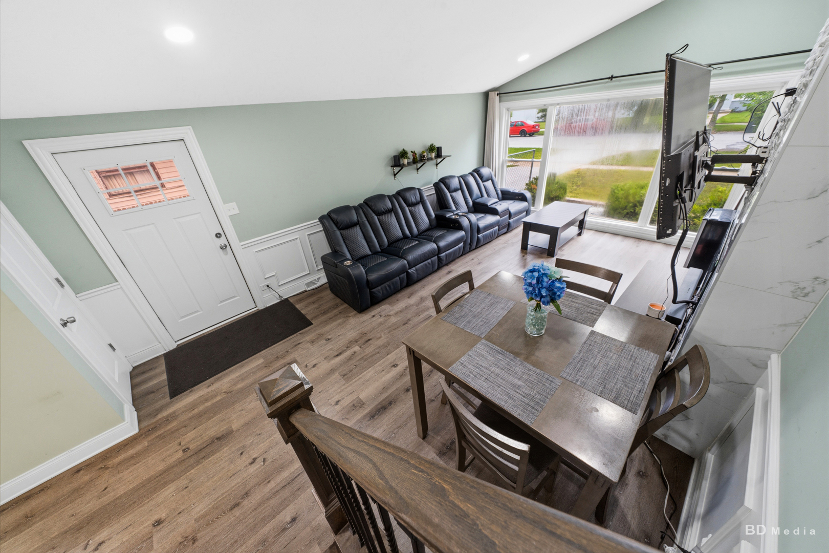 16210 Ashland Avenue Property Photo 9
