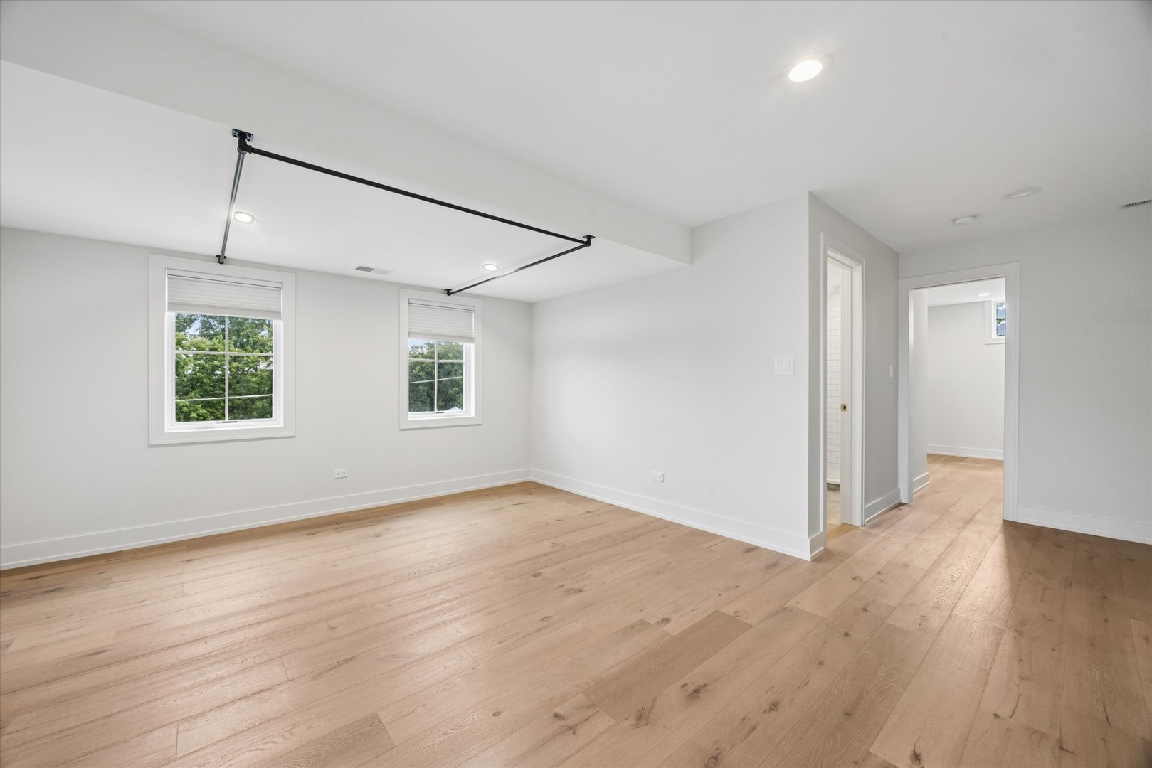 37 S Stough Street Property Photo 26