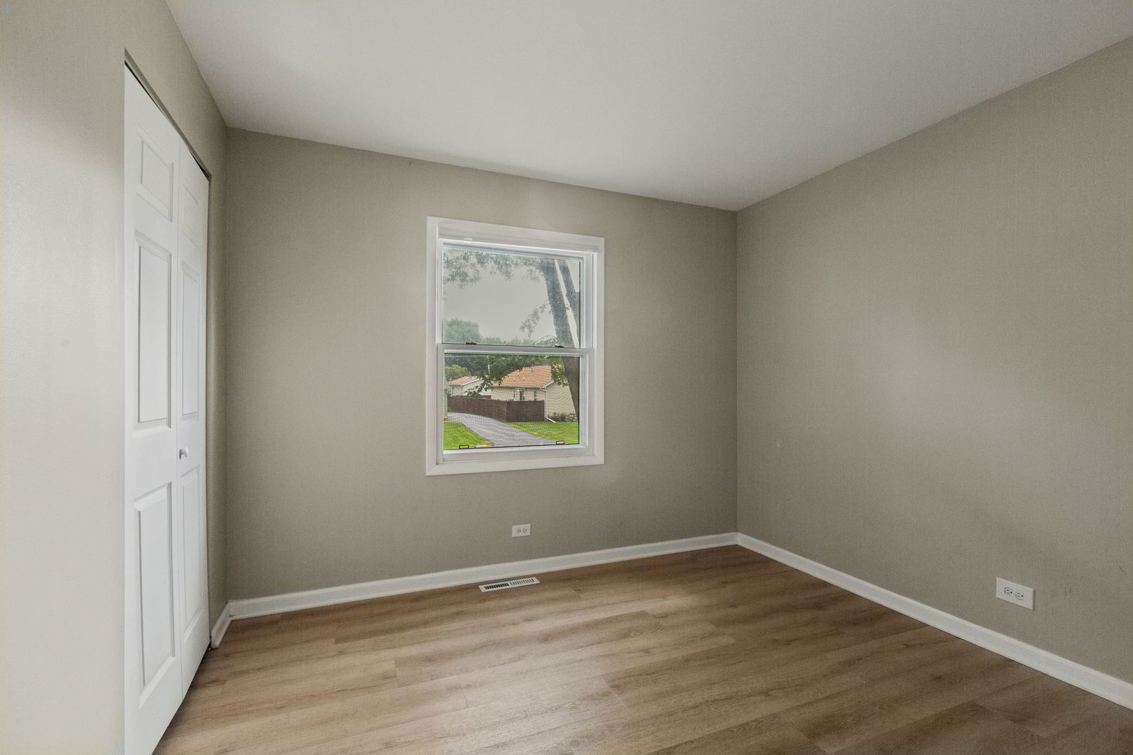 1903 Highview Avenue Property Photo 14