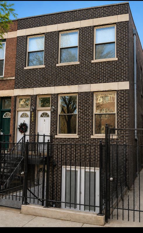 2443 W Harrison Street 2 Property Photo 1