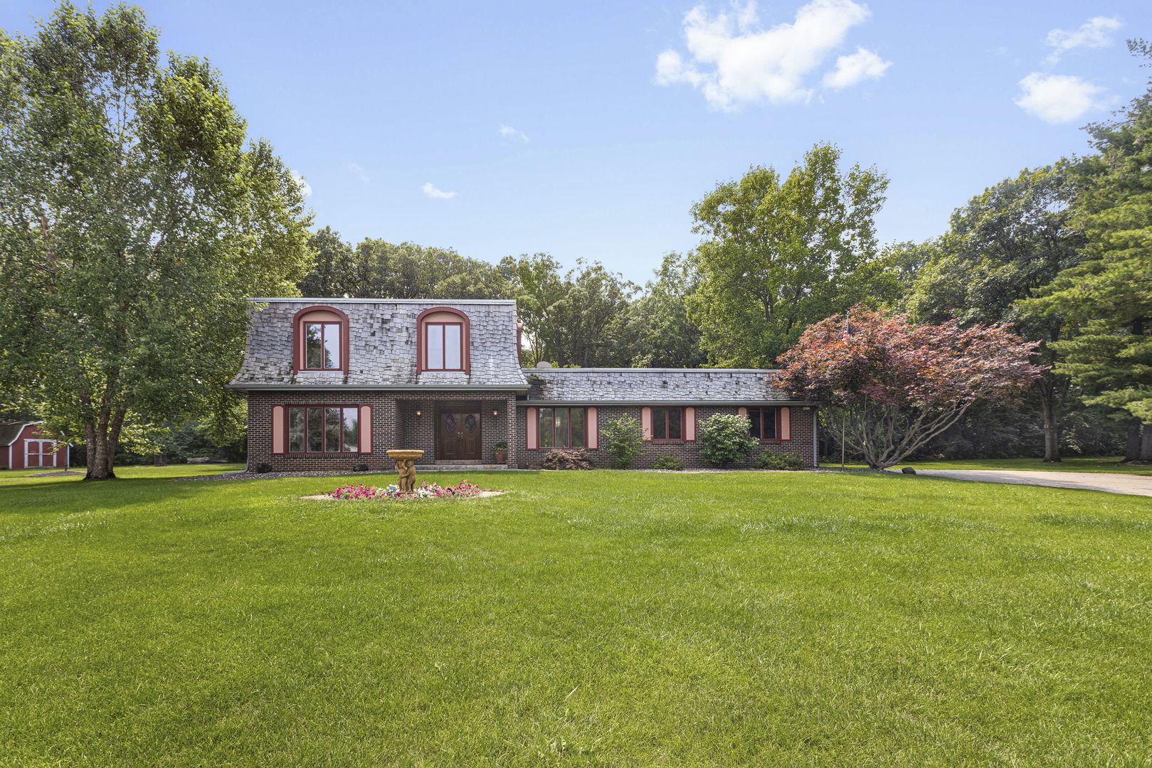 212 Cheviot Drive Property Photo 1