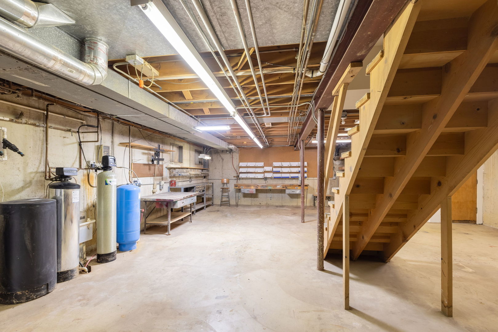 212 Cheviot Drive Property Photo 19