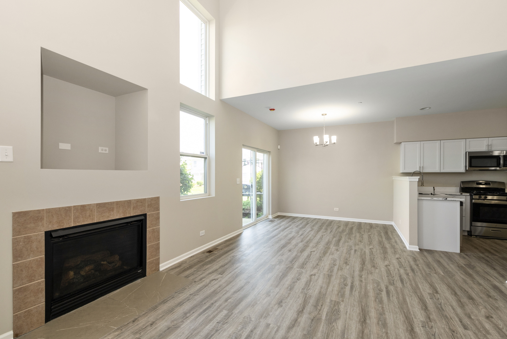 6512 Blue Sky Lane 3 Property Photo 5