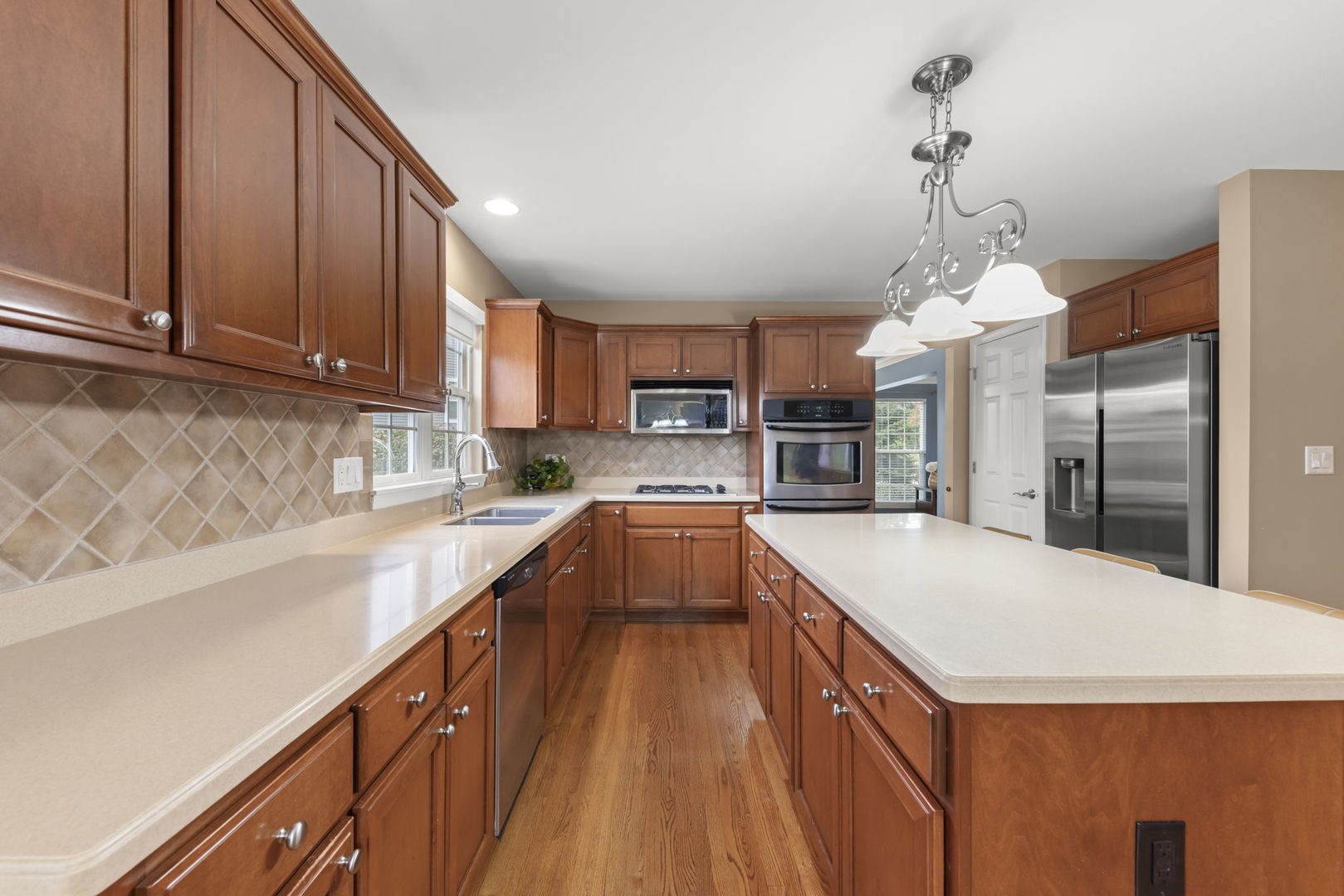 13521 Arborview Circle Property Photo 8