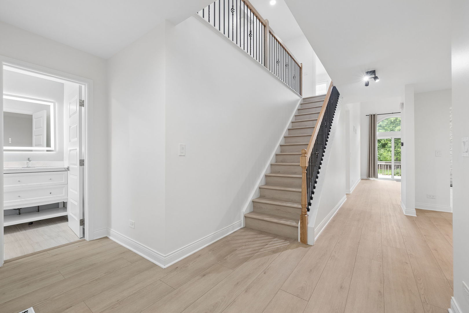 14449 Golf Road Property Photo 3
