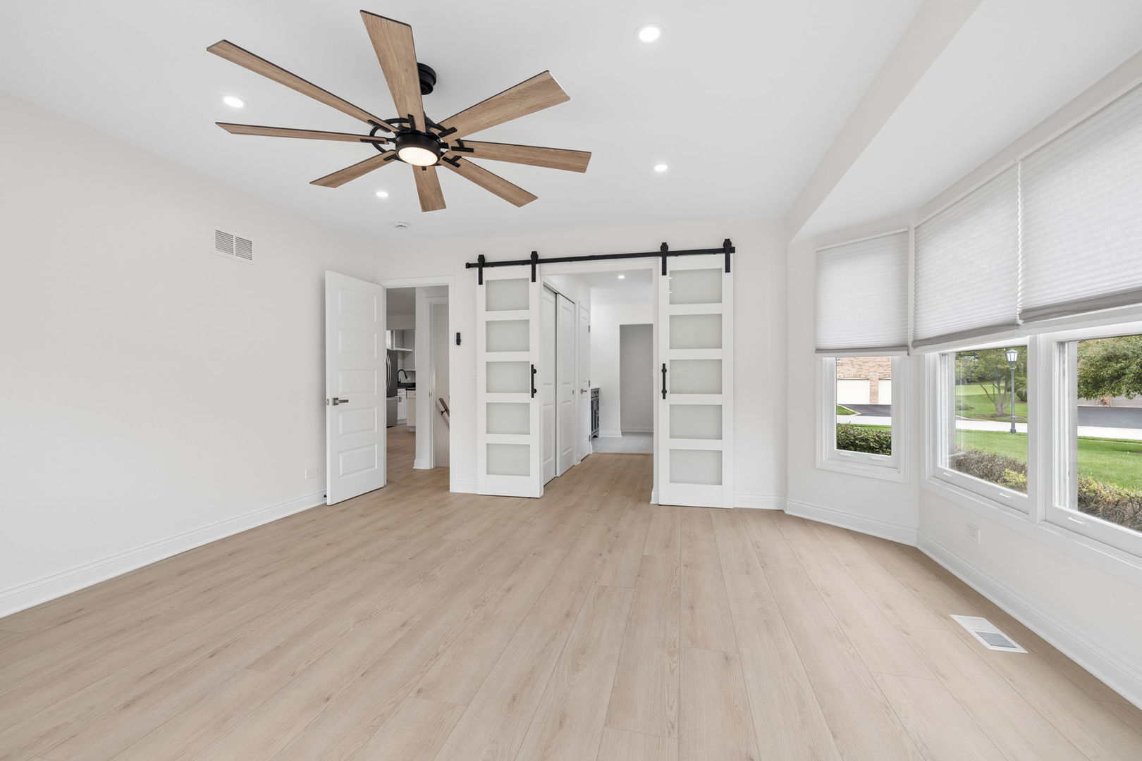 14449 Golf Road Property Photo 19