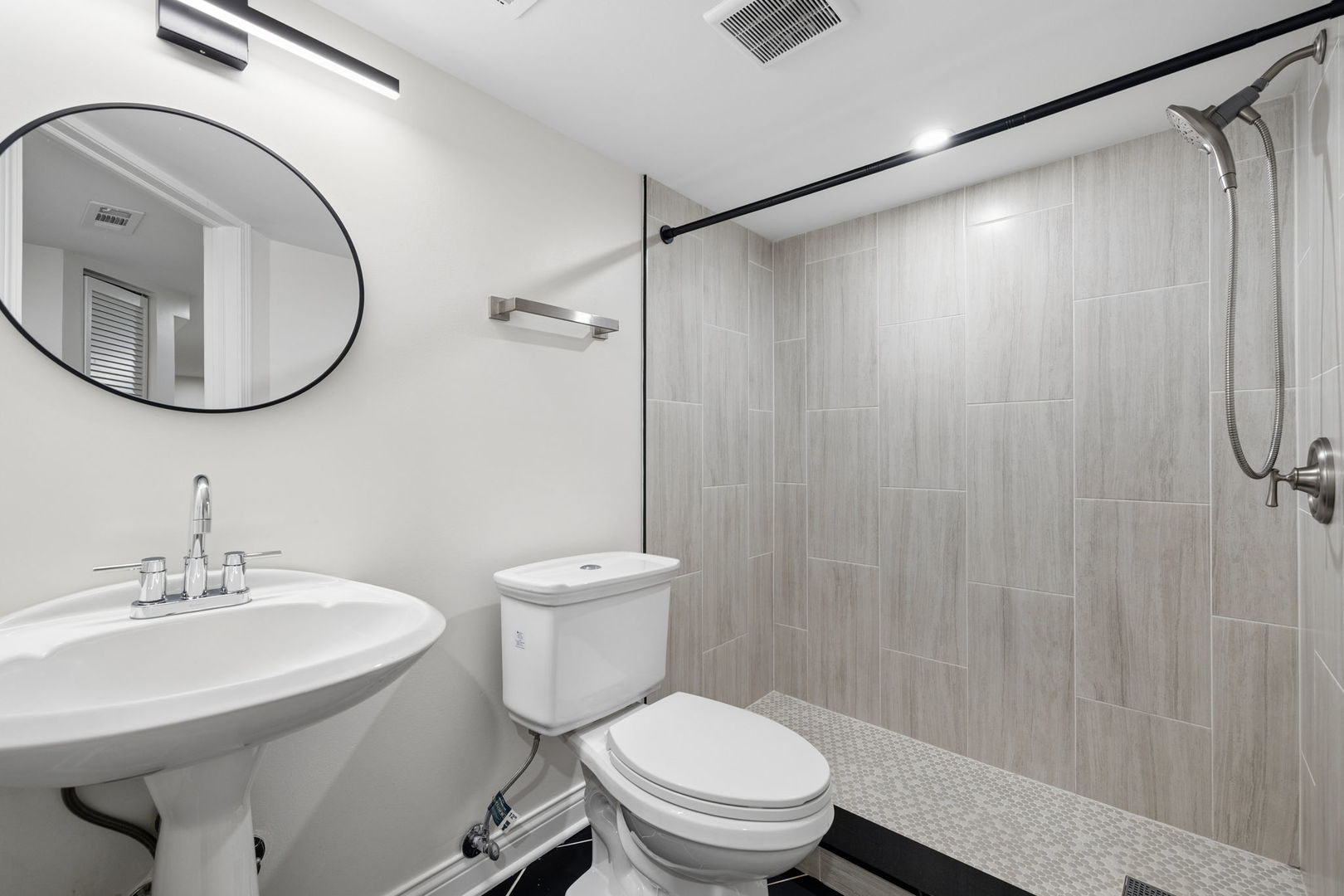 14449 Golf Road Property Photo 40