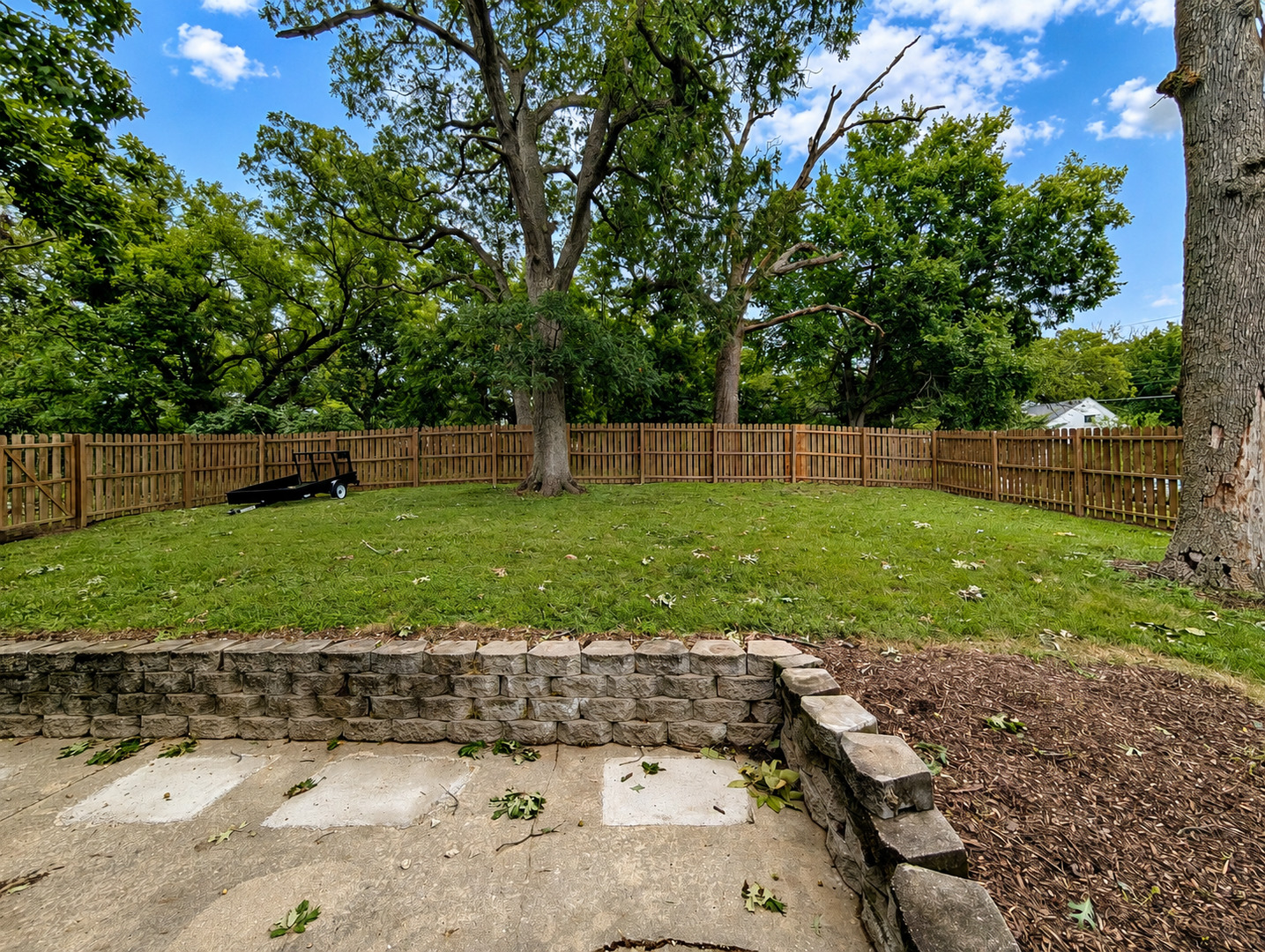 909 Glen Avenue Property Photo 7