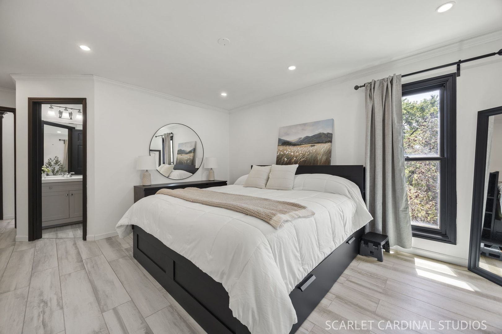 528 Pershing Avenue E Property Photo 6